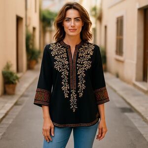 Love Kyla Embroidered Black Boho Tunic Blouse Sz  M India Folk Floral Ethnic NWT